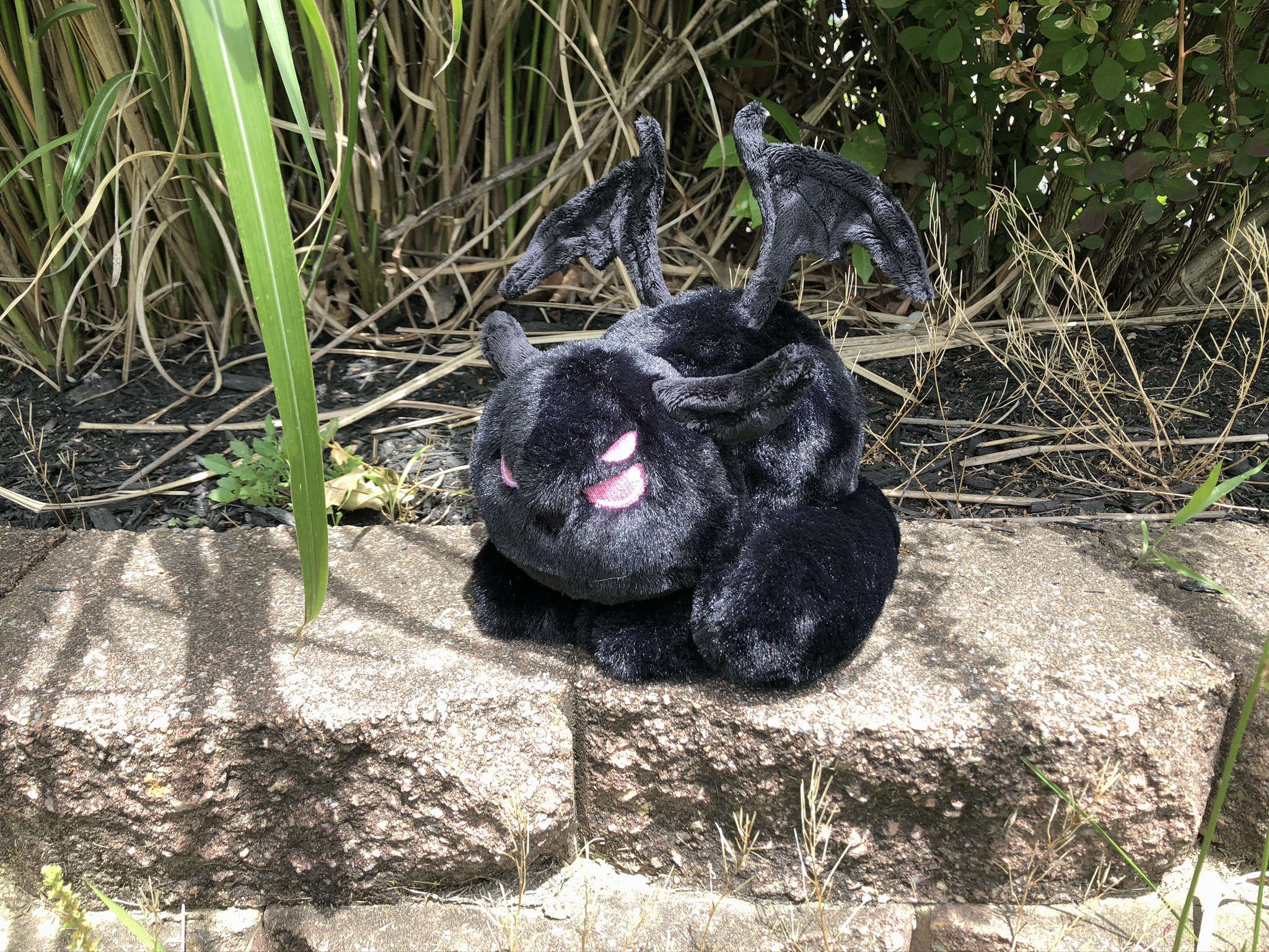 Floomf Plush (Keyforge Mass Mutation) – Alex Lynn Crafts